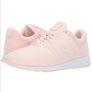 New Balance Women's 24v1 Lifestyle Shoe Sneaker